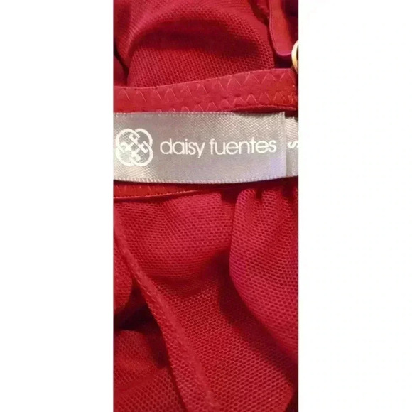 Beautiful Red Nightwear By Daisy Fuentes - Picture 5 of 7
